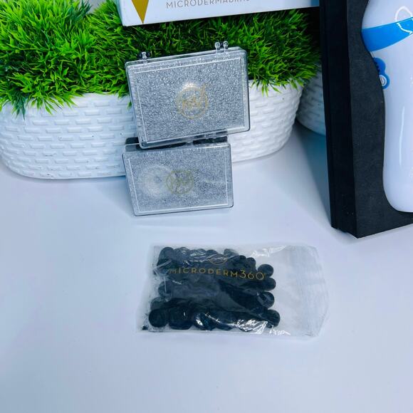 Kelley West Microderm 360 microdermabrasion tool - Picture 3 of 7